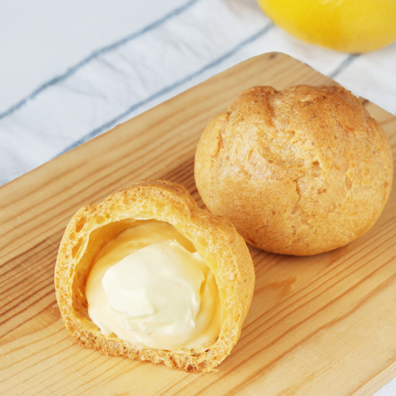 おいしさとろけるシュークリーム　瀬戸内レモン